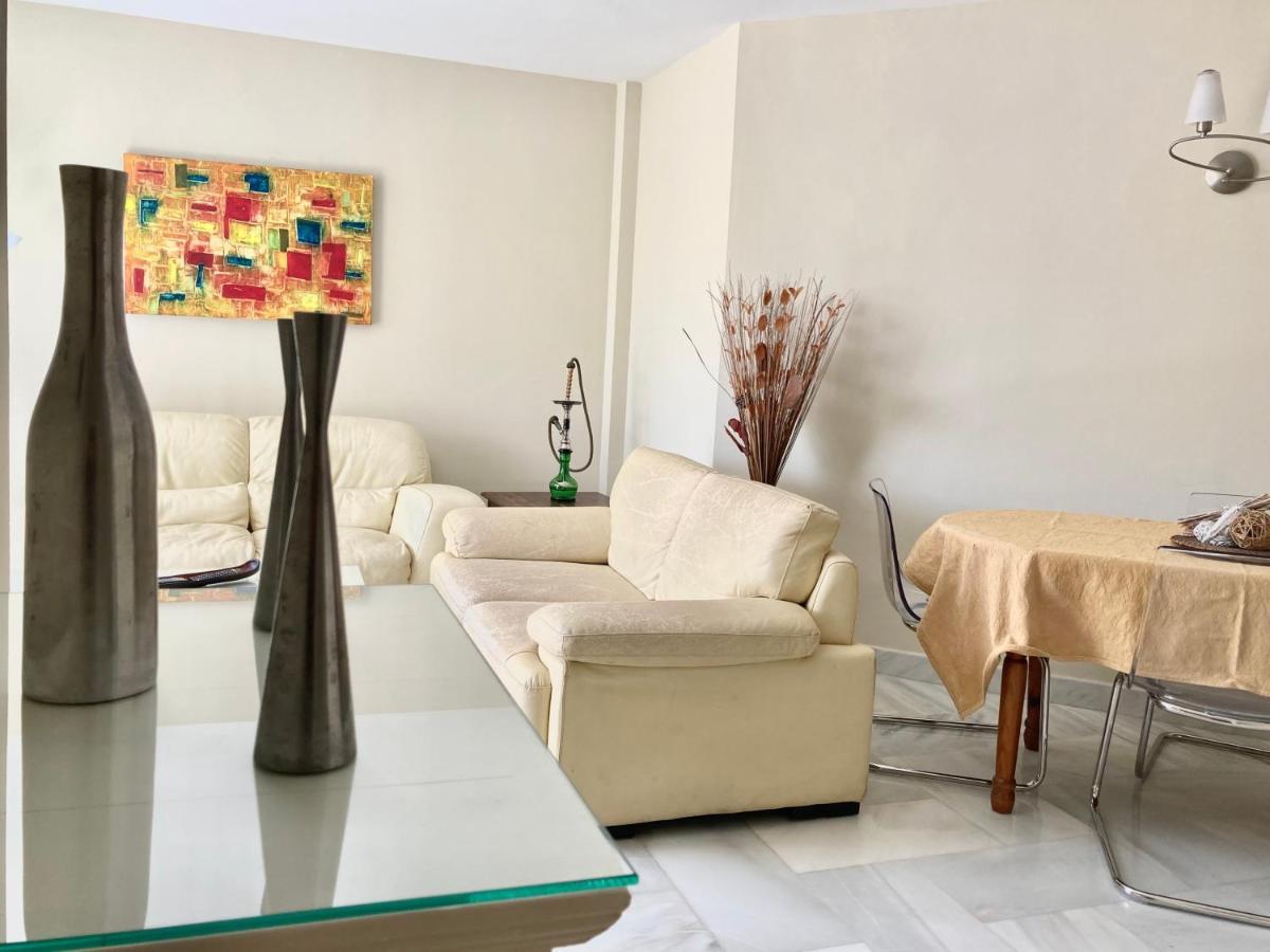 Apartamento En Puerto Marina 贝纳尔马德纳 外观 照片