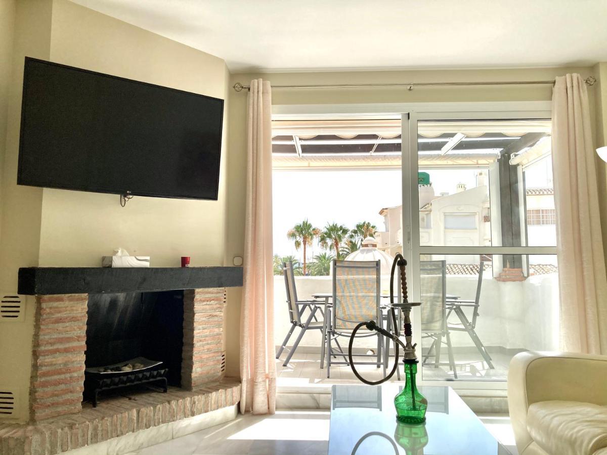 Apartamento En Puerto Marina 贝纳尔马德纳 外观 照片