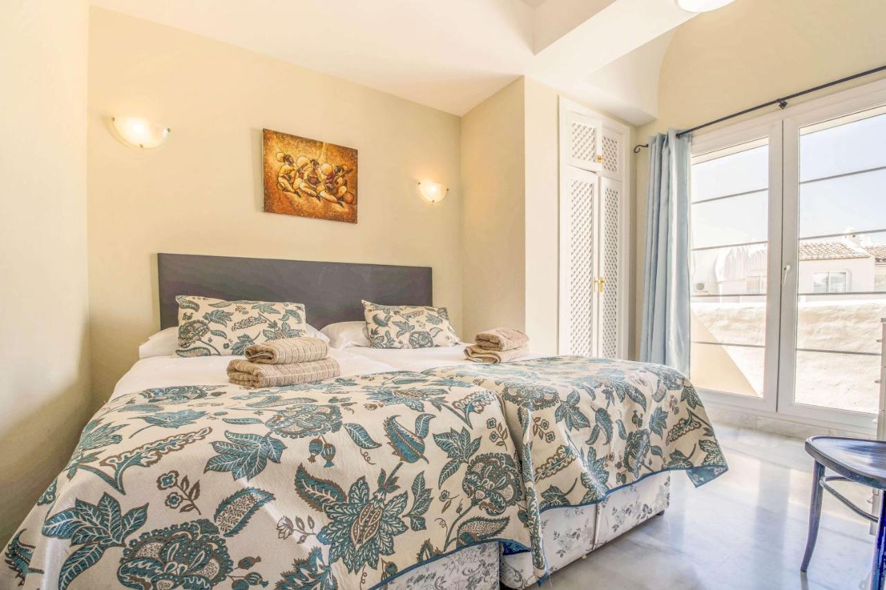 Apartamento En Puerto Marina 贝纳尔马德纳 外观 照片